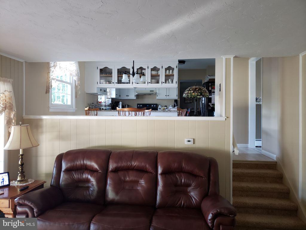 453 Clearview Road Hanover, PA 17331 - Photo 10 of 41 Gallery Image 10