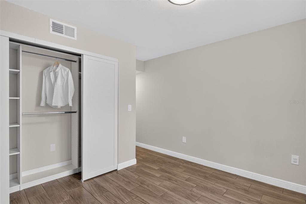503 Albee Farm Road, Unit B25 Venice, FL 34285 - Photo 26 of 47 Gallery Image 26