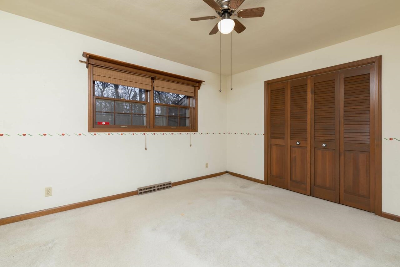 9435 Forest Preserve Road Rockton, IL 61072 - Photo 14 of 30 Gallery Image 14