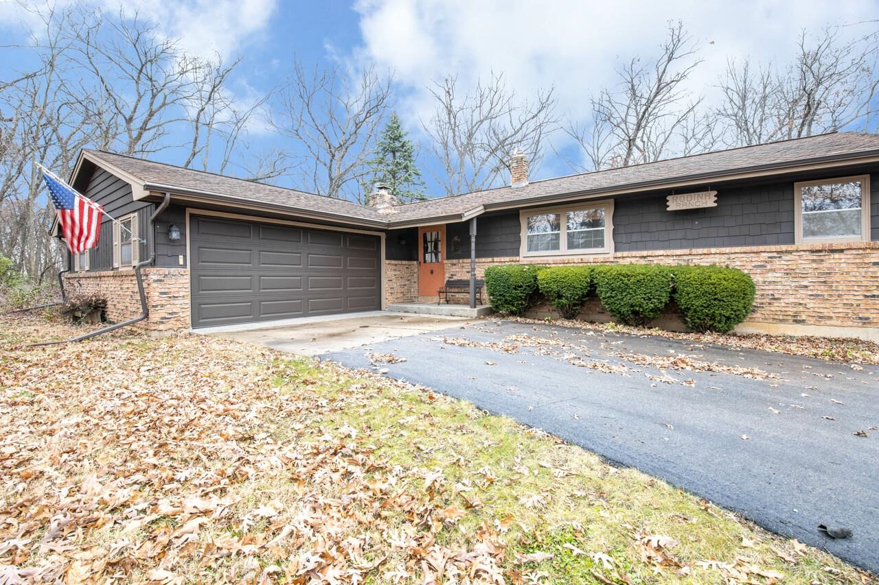 9435 Forest Preserve Road Rockton, IL 61072 - Photo 2 of 30 Gallery Image 2
