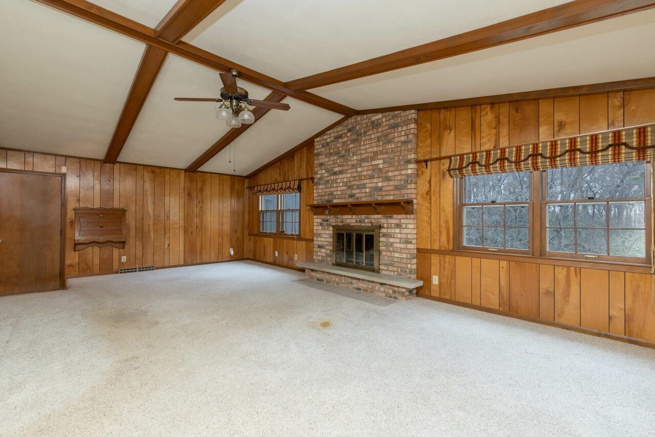 9435 Forest Preserve Road Rockton, IL 61072 - Photo 5 of 30 Gallery Image 5