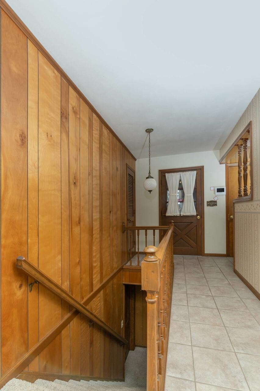 9435 Forest Preserve Road Rockton, IL 61072 - Photo 7 of 30 Gallery Image 7