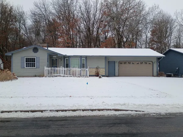 $290,000 | 11276 192nd Avenue Northwest, Elk River, MN 55330