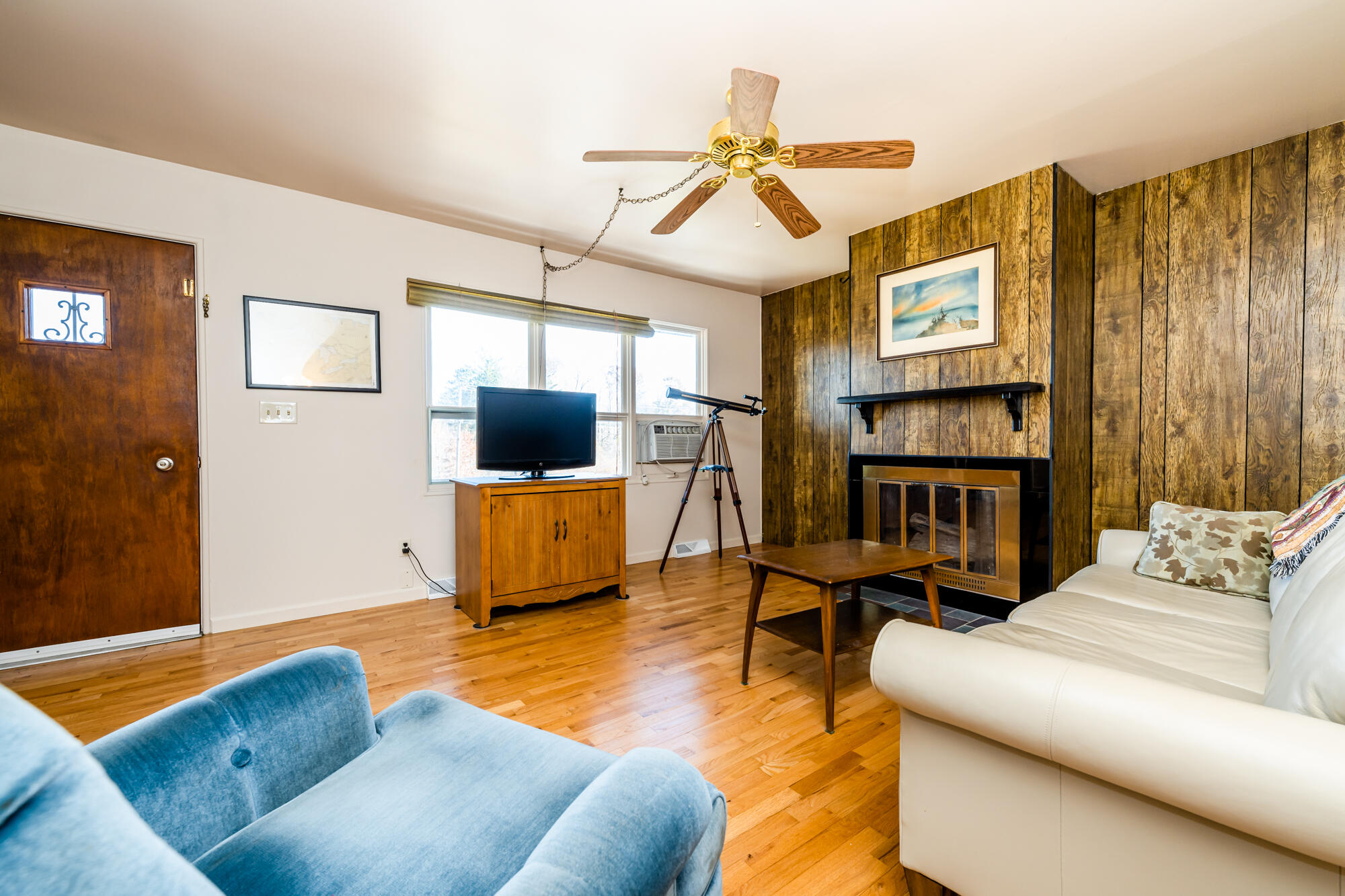 1060 South Park Road Benton Harbor, MI 49022 - Photo 5 of 27 S Park-106