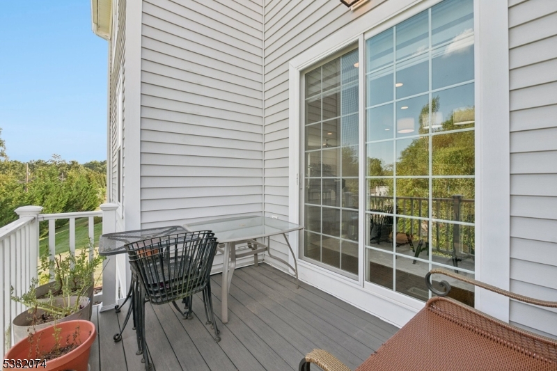 201 Monroe Court Whippany, NJ 07981 - Photo 34 of 36