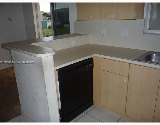 2920 Southeast 13th Road, Unit 10645 Homestead, FL 33035 - Photo 4 of 9 Gallery Image 4