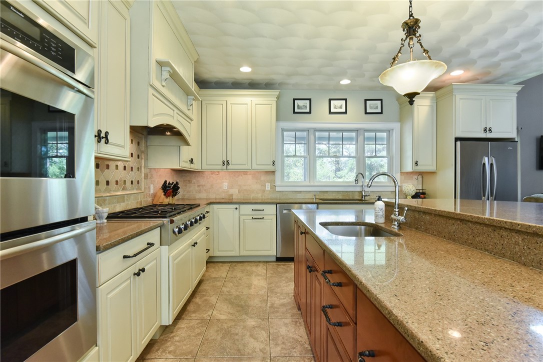 461 Phillips Hill Road Coventry, RI 02816 - Photo 11 of 50