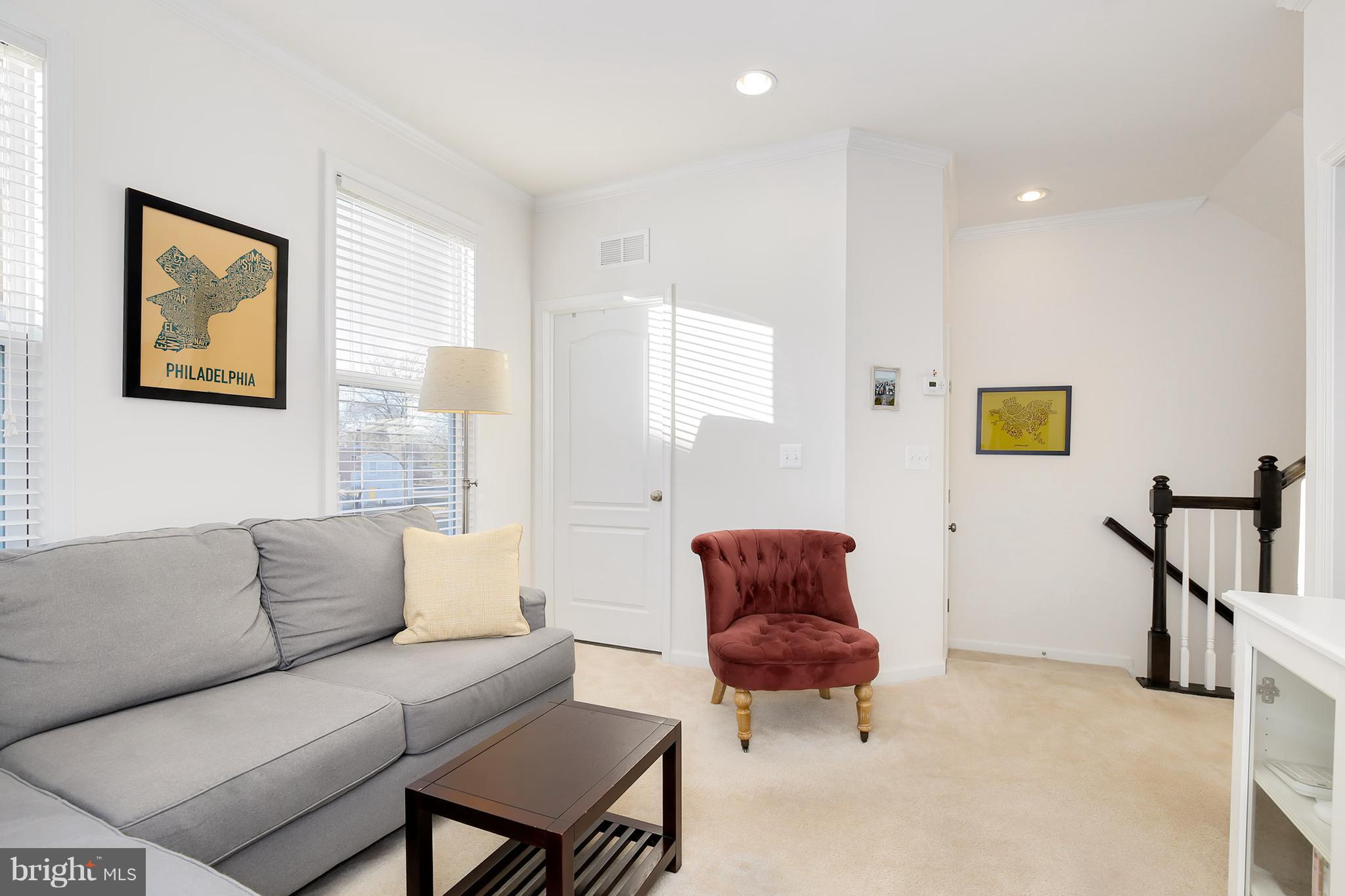 8927 Quarry Road Manassas, VA 20110 - Photo 18 of 30 Family Room