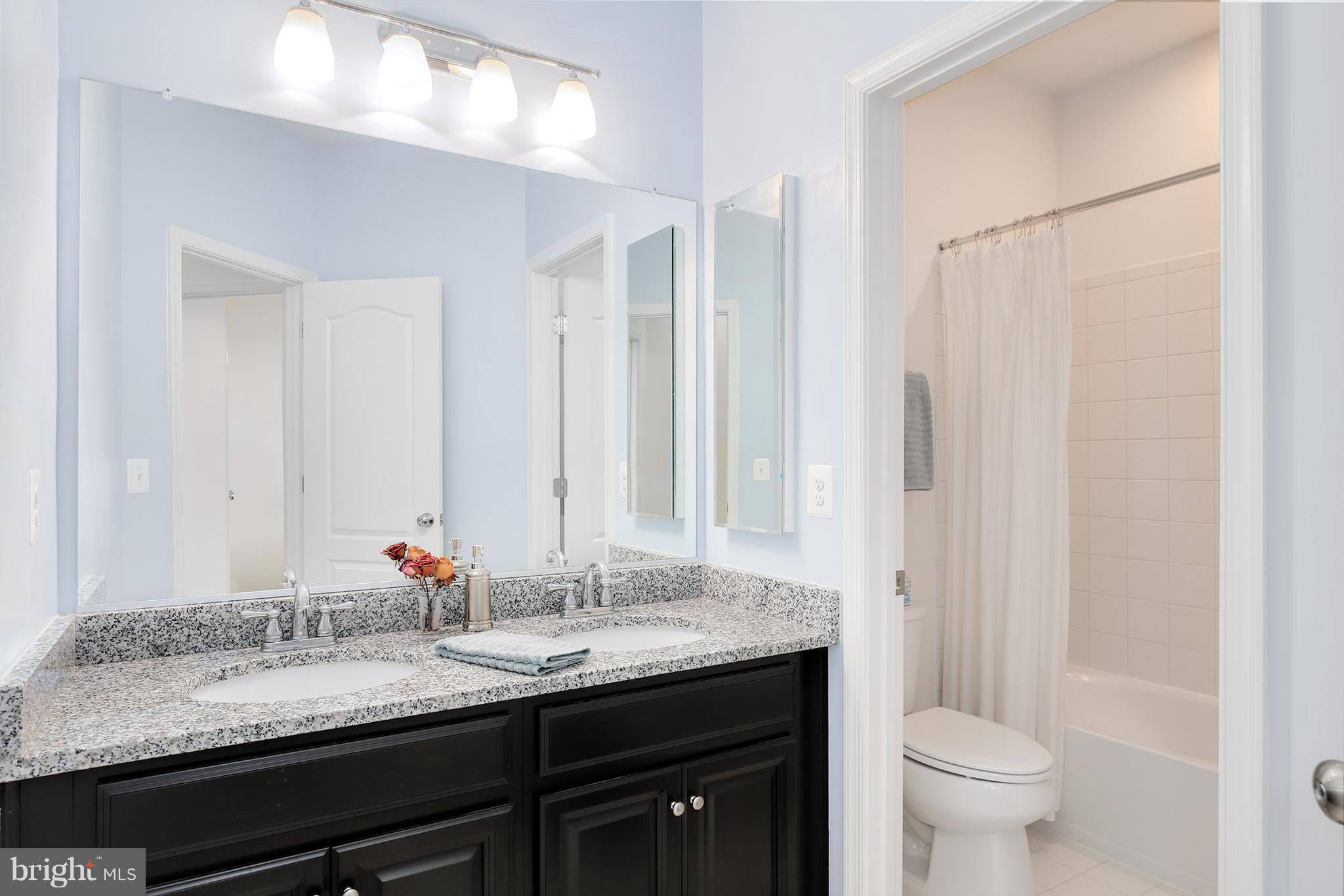8927 Quarry Road Manassas, VA 20110 - Photo 23 of 30 Bath