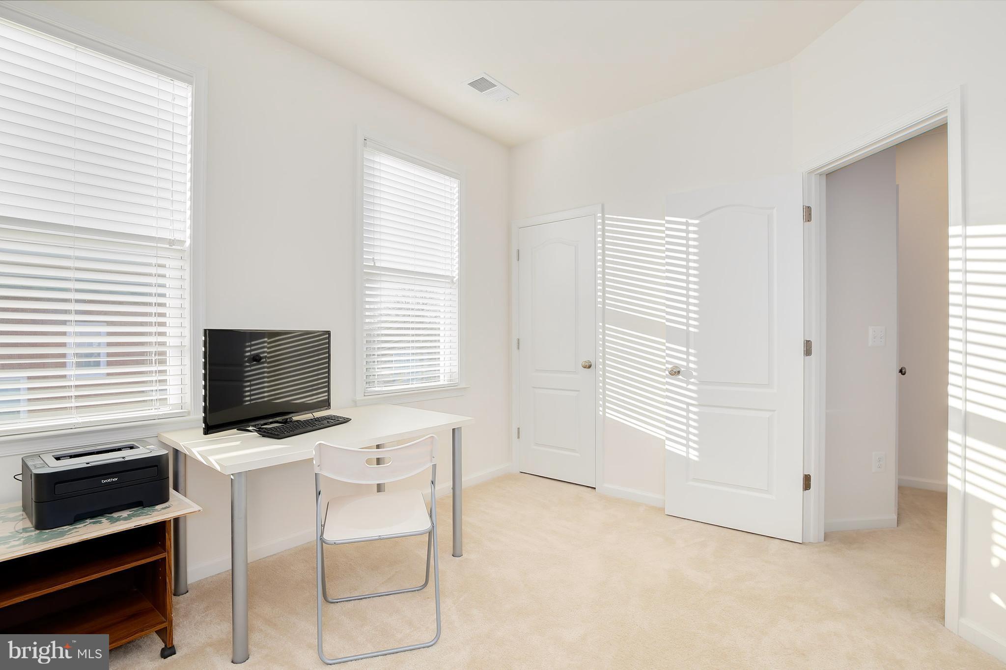 8927 Quarry Road Manassas, VA 20110 - Photo 26 of 30 Bedroom