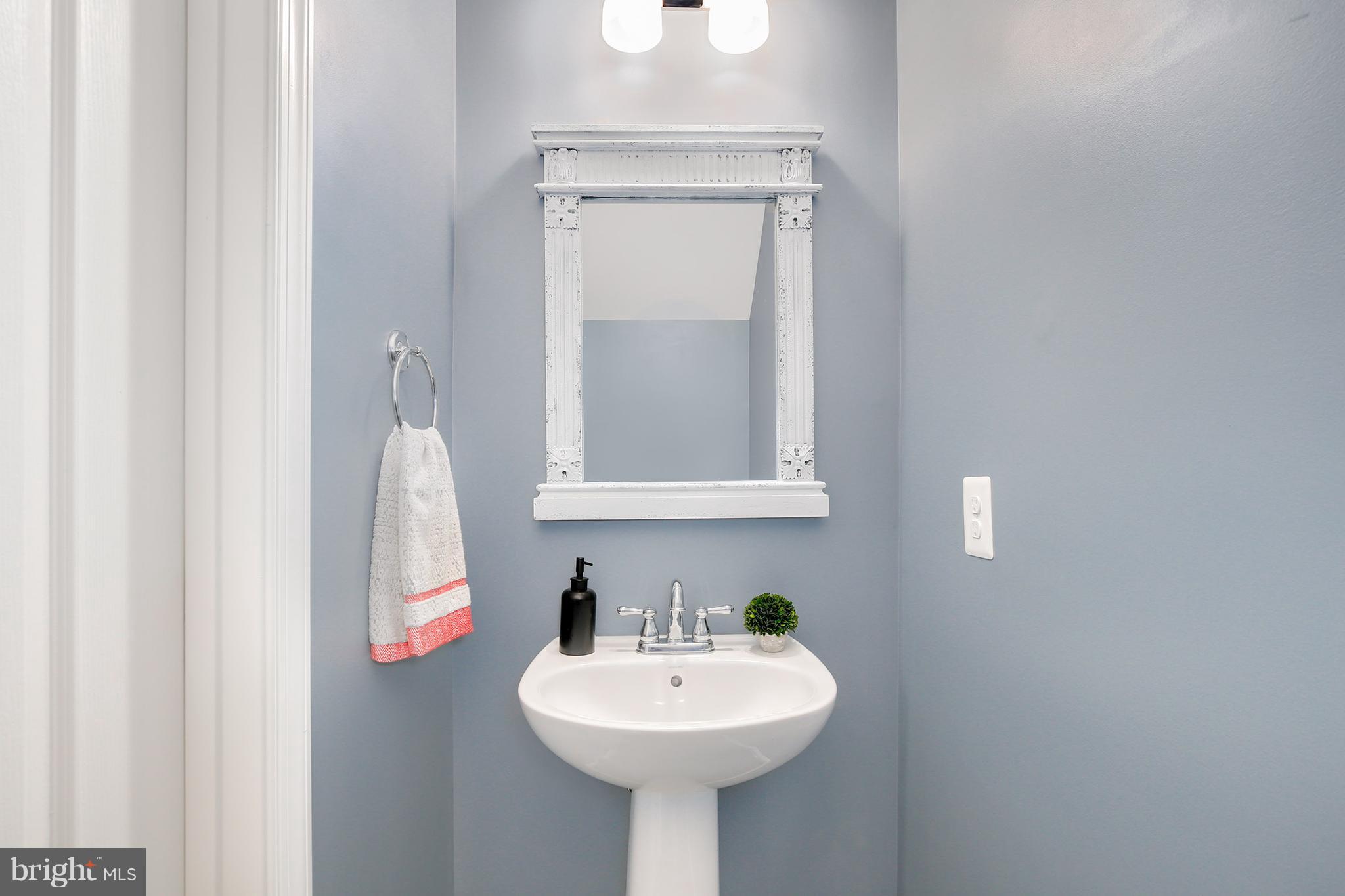 8927 Quarry Road Manassas, VA 20110 - Photo 10 of 30 Bath