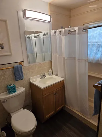 $339,000 | 215 Brice Avenue, Mundelein, IL 60060