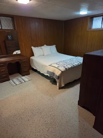 $339,000 | 215 Brice Avenue, Mundelein, IL 60060