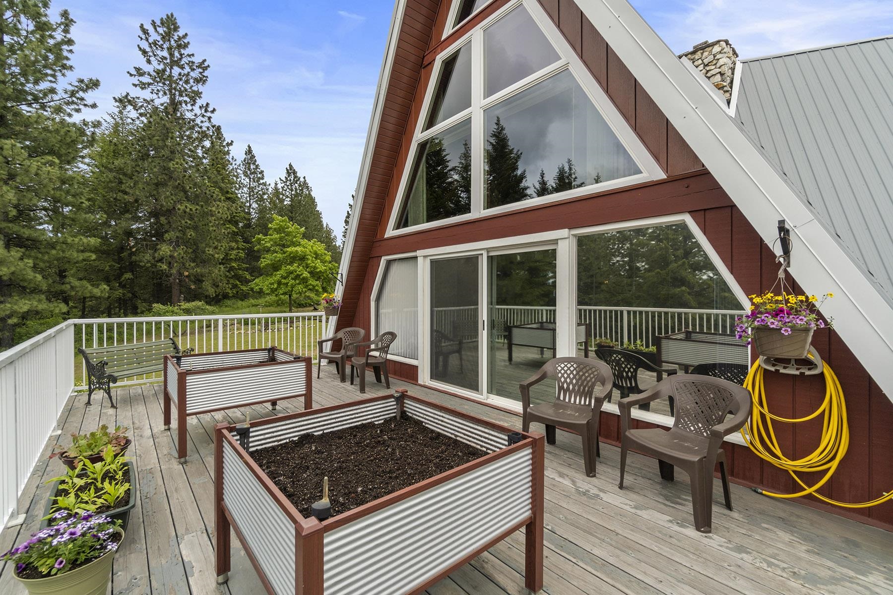 14220 East Tallman Road Chattaroy, WA 99003 - Photo 12 of 36 Gallery Image 12