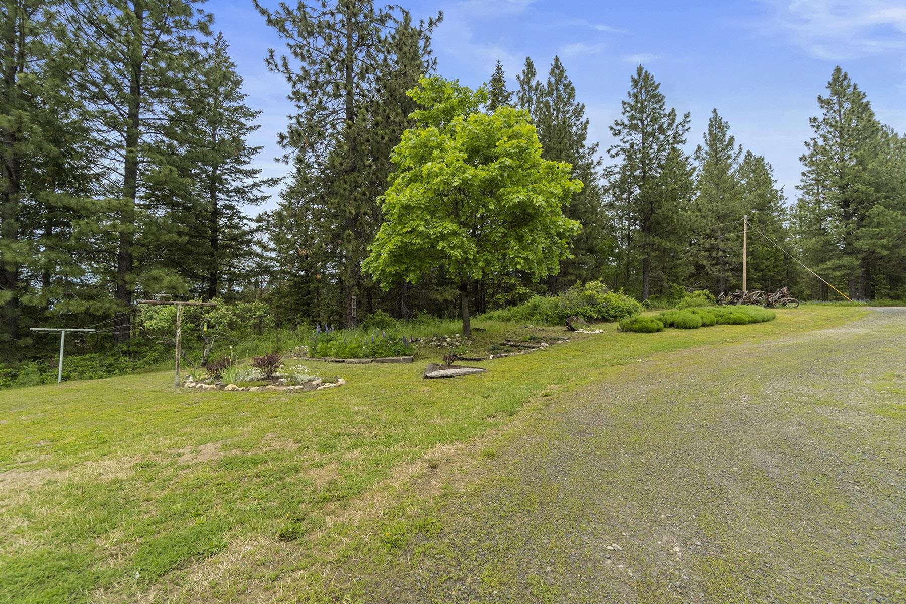 14220 East Tallman Road Chattaroy, WA 99003 - Photo 26 of 36 Gallery Image 26