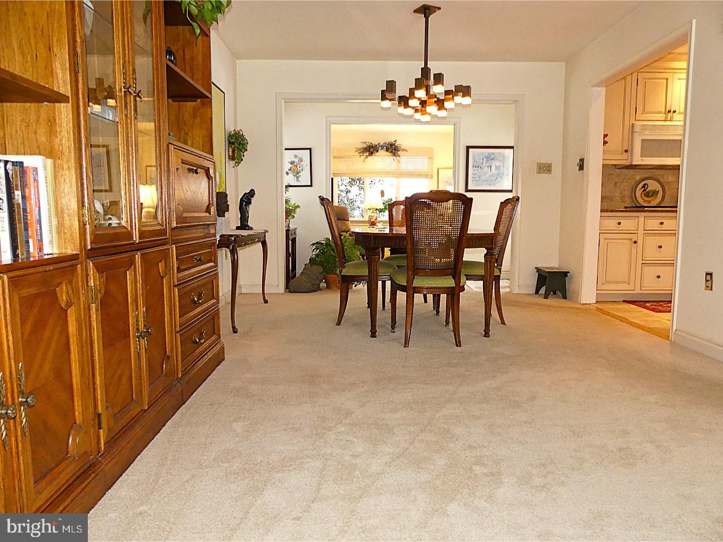 1626 Farr Road Wyomissing, PA 19610 - Photo 9 of 24 Dining Room