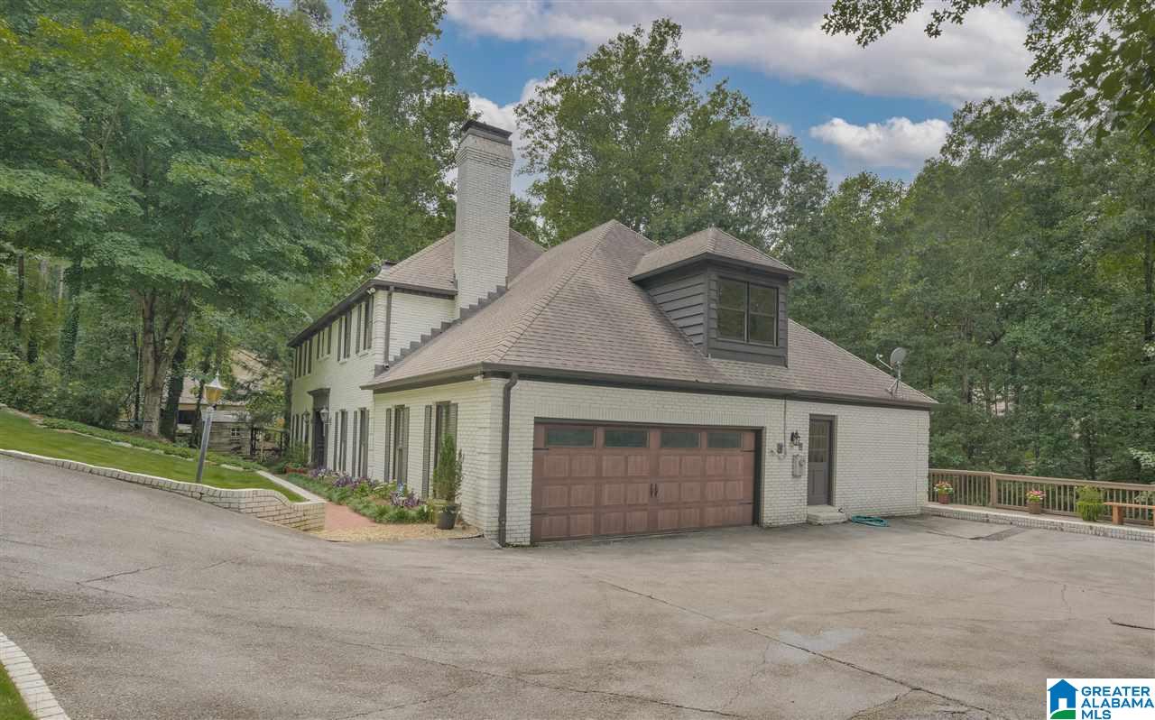 4532 Pine Mountain Road Birmingham, AL 35213 - Photo 3 of 50