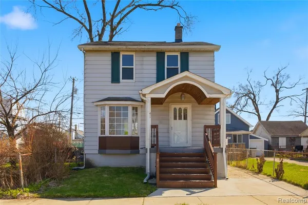 $1,800 | 41 West George Avenue, Hazel Park, MI 48030