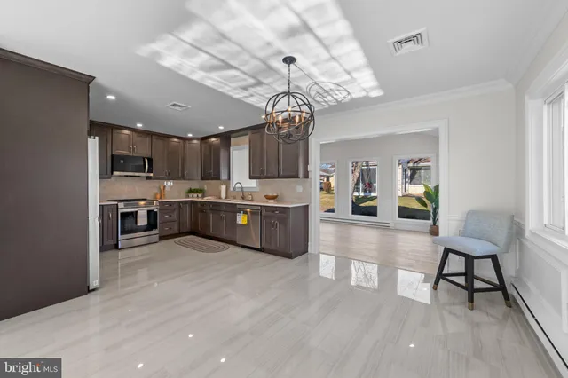 $549,900 | 398A Fuchsia Plaza, Monroe Township, NJ 08831