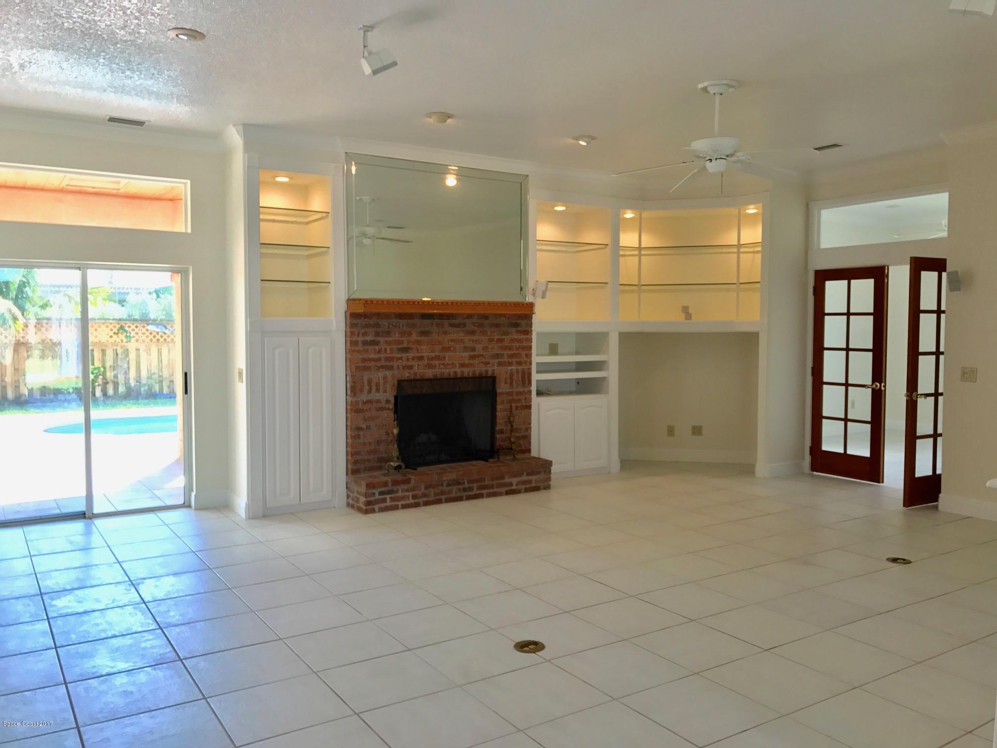 401 Rio Villa Boulevard Melbourne, FL 32903 - Photo 6 of 19 side fireplace view