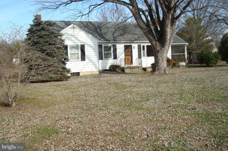 10170 Berry Road Waldorf, MD 20603 - Photo 23 of 28 Exterior (Front)
