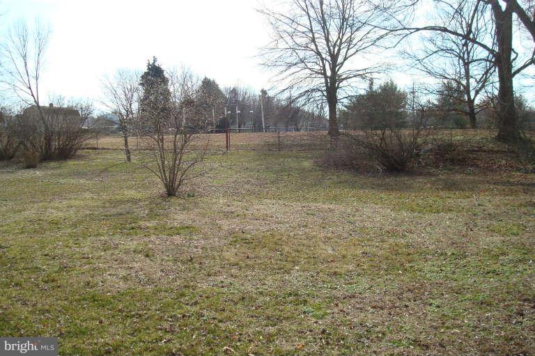 10170 Berry Road Waldorf, MD 20603 - Photo 25 of 28 Exterior (Front)