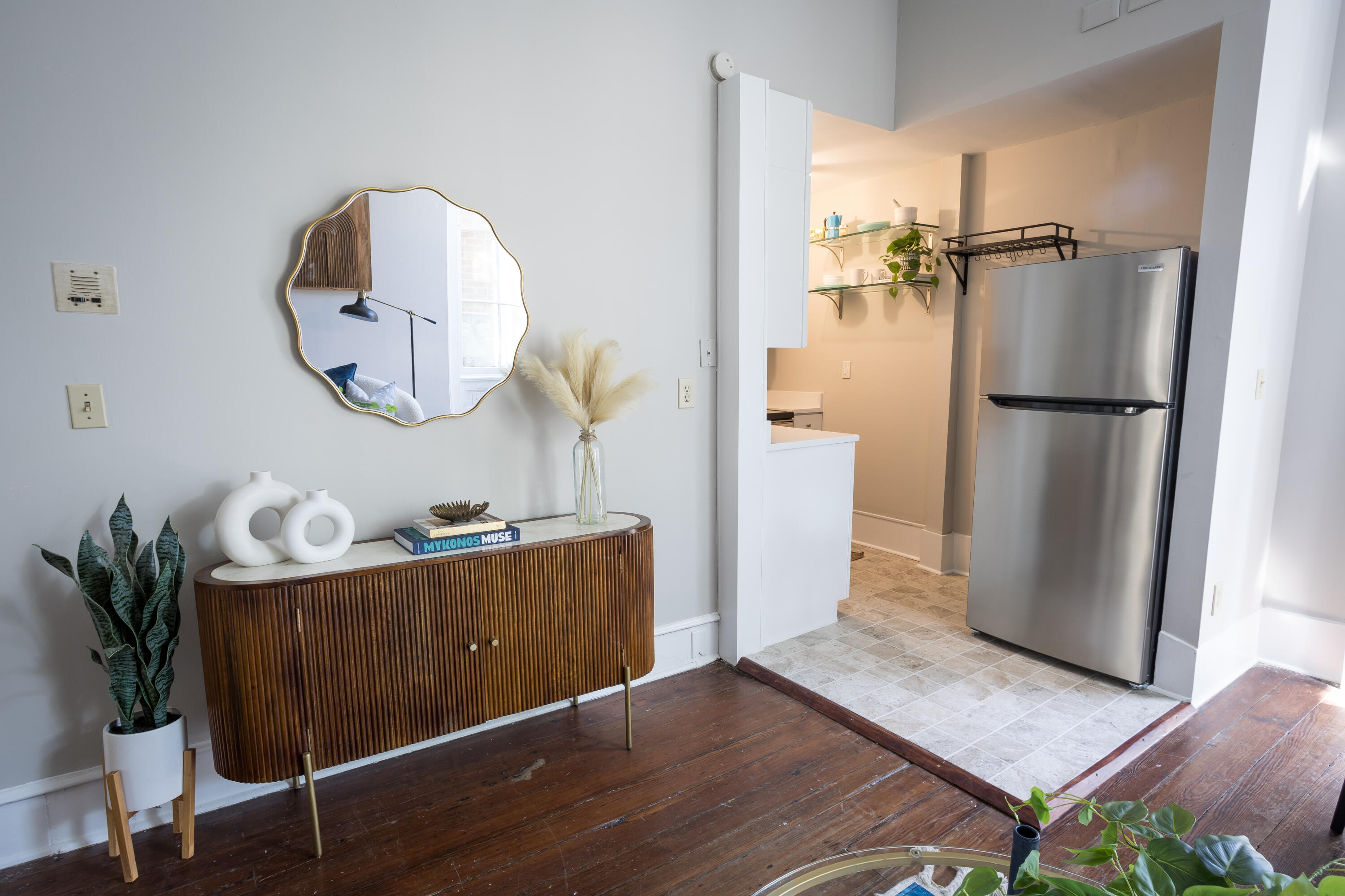 12 Bee Street, Unit B Charleston, SC 29403 - Photo 17 of 35 12 Bee St (13)