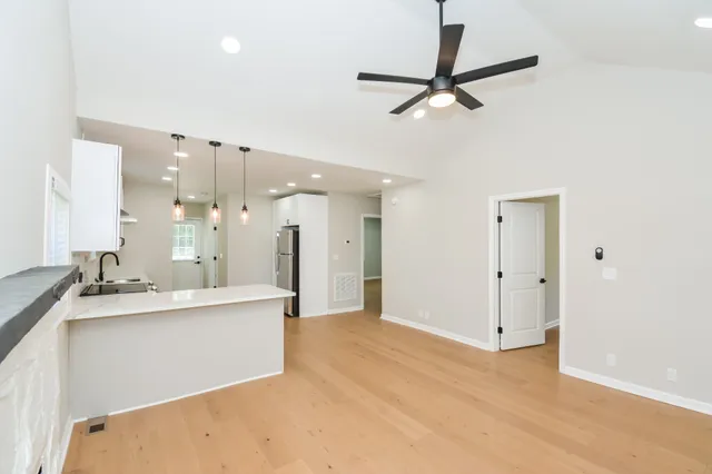 $2,140 | 2010 24th Avenue North, Nashville, TN 37208