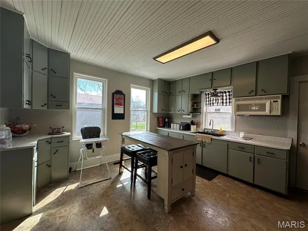 $429,000 | 3825 Highway Ee Owensville Mo 65066, Owensville, MO 65066