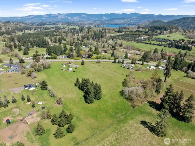 $549,944 | 2958 Highway 12, Silver Creek, WA 98585
