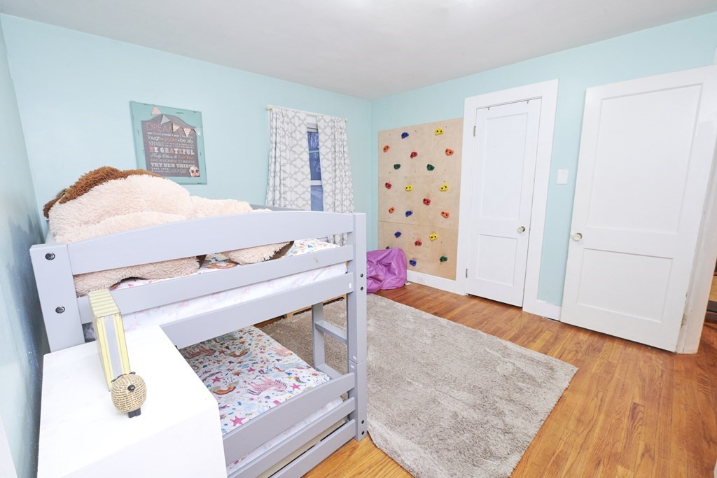 304 Plain Road Greenfield, MA 01301 - Photo 17 of 29
