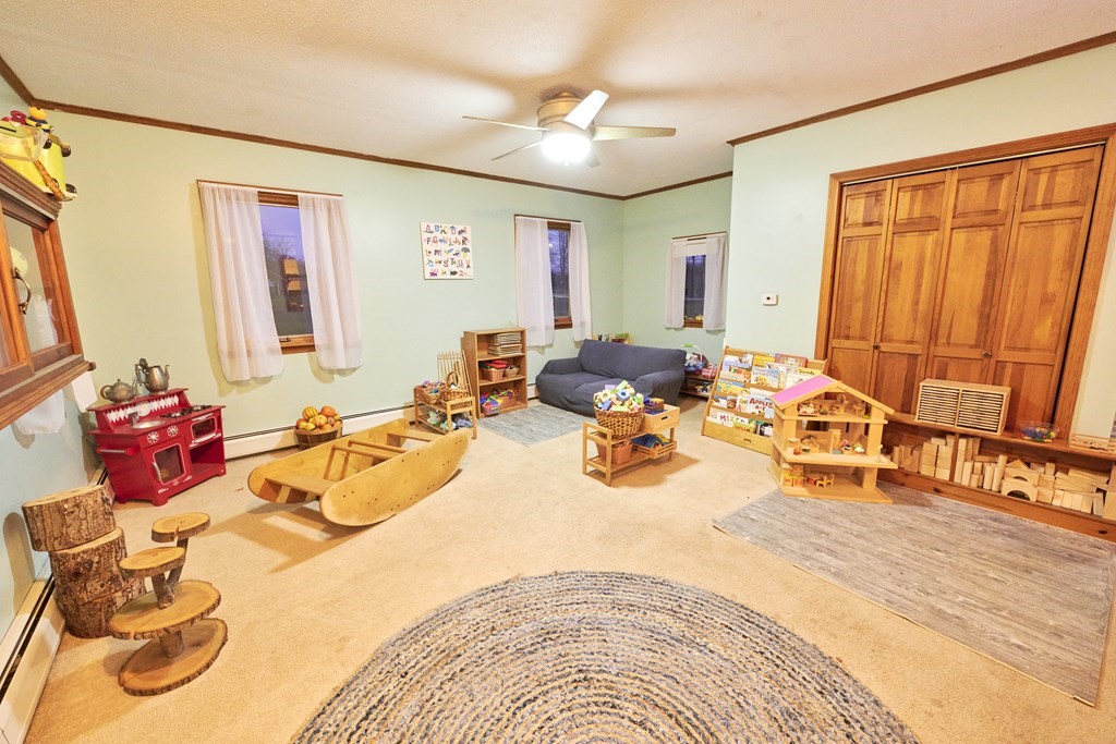 304 Plain Road Greenfield, MA 01301 - Photo 10 of 29