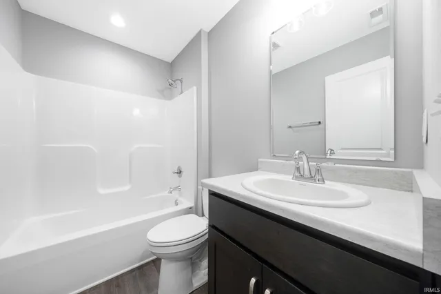 $324,900 | 18306 Peregrine Drive, New Paris, IN 46553