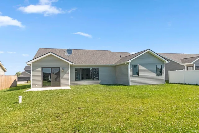 $324,900 | 18306 Peregrine Drive, New Paris, IN 46553