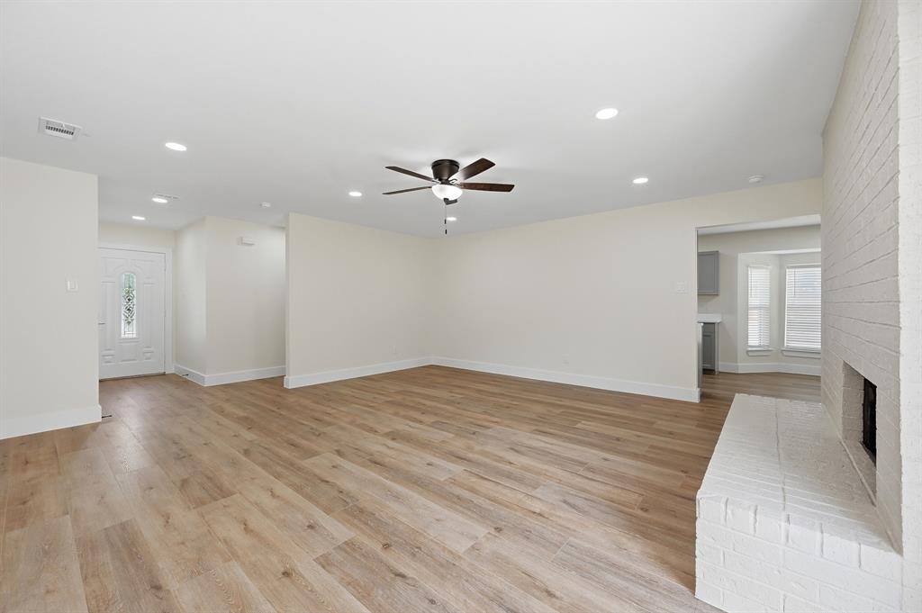 6656 Starnes Road Watauga, TX 76148 - Photo 14 of 34