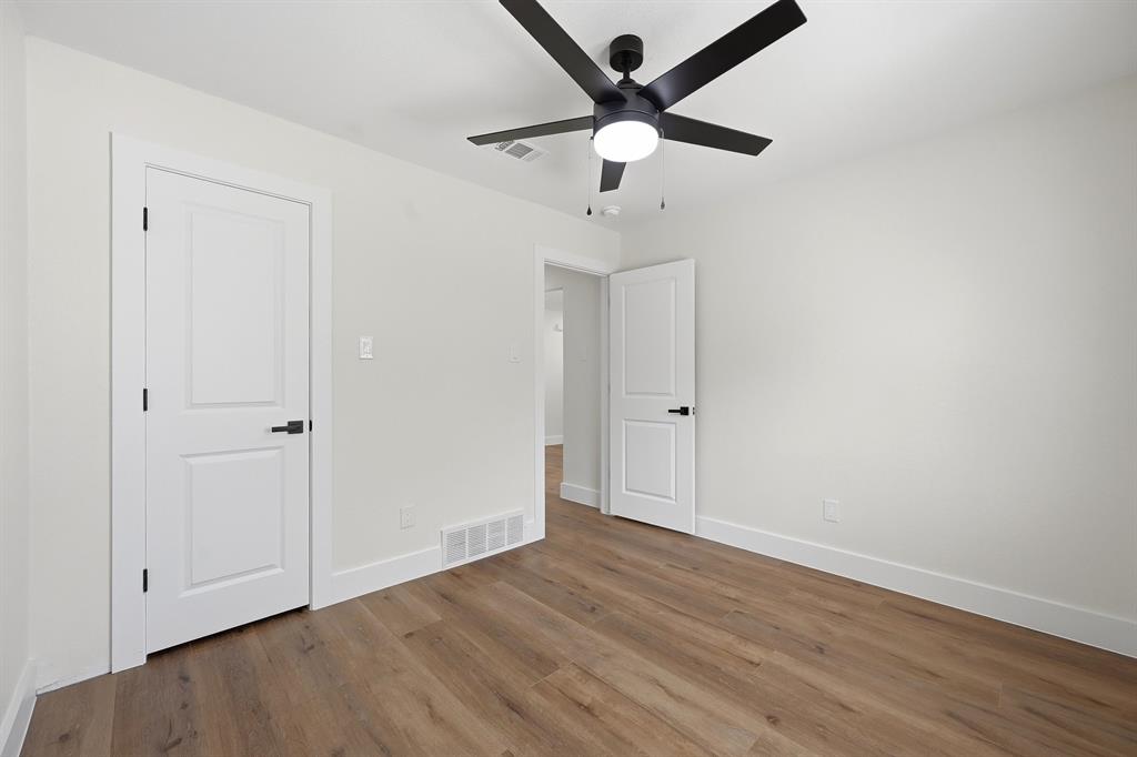 6656 Starnes Road Watauga, TX 76148 - Photo 24 of 34