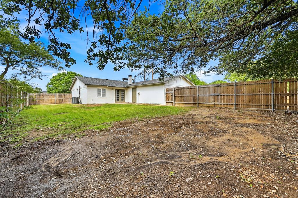 6656 Starnes Road Watauga, TX 76148 - Photo 32 of 34