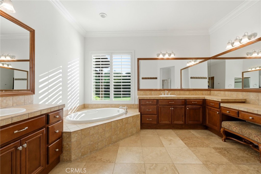 1268 Viento Court Riverside, CA 92508 - Photo 29 of 61