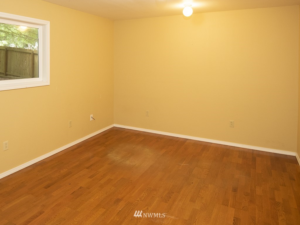21922 Southeast 255th Place Maple Valley, WA 98038 - Photo 34 of 40 a view of an empty room