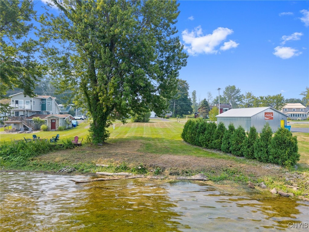 7131 Lakeshore Road Cicero, NY 13039 - Photo 3 of 17