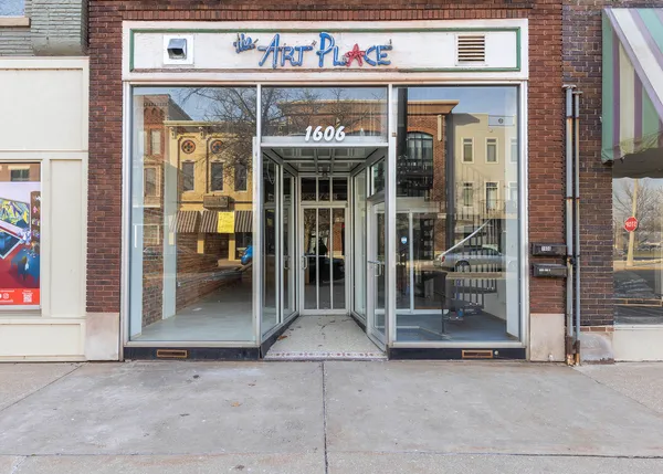 a view of a building entrance