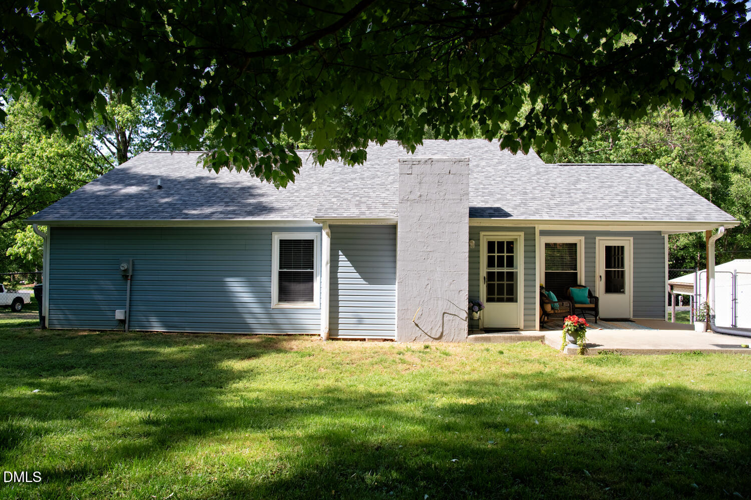 134 Longview Road Madison, NC 27025 - Photo 43 of 49 a front view of house with yard and green space
