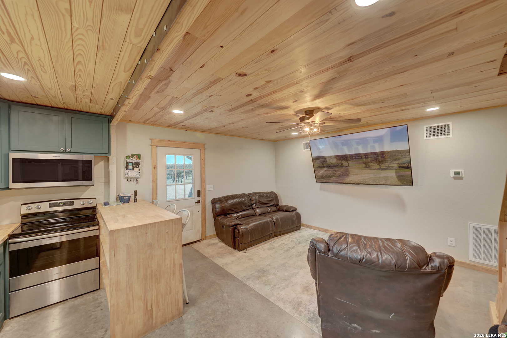 200 Mosel Road Harper, TX 78631 - Photo 14 of 50