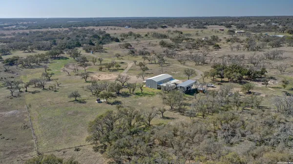 $474,900 | 200 Mosel Road, Harper, TX 78631