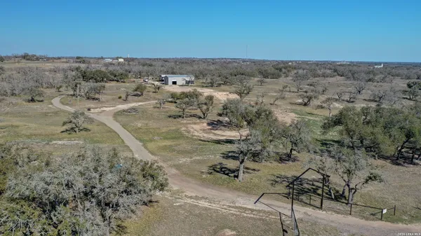 $474,900 | 200 Mosel Road, Harper, TX 78631