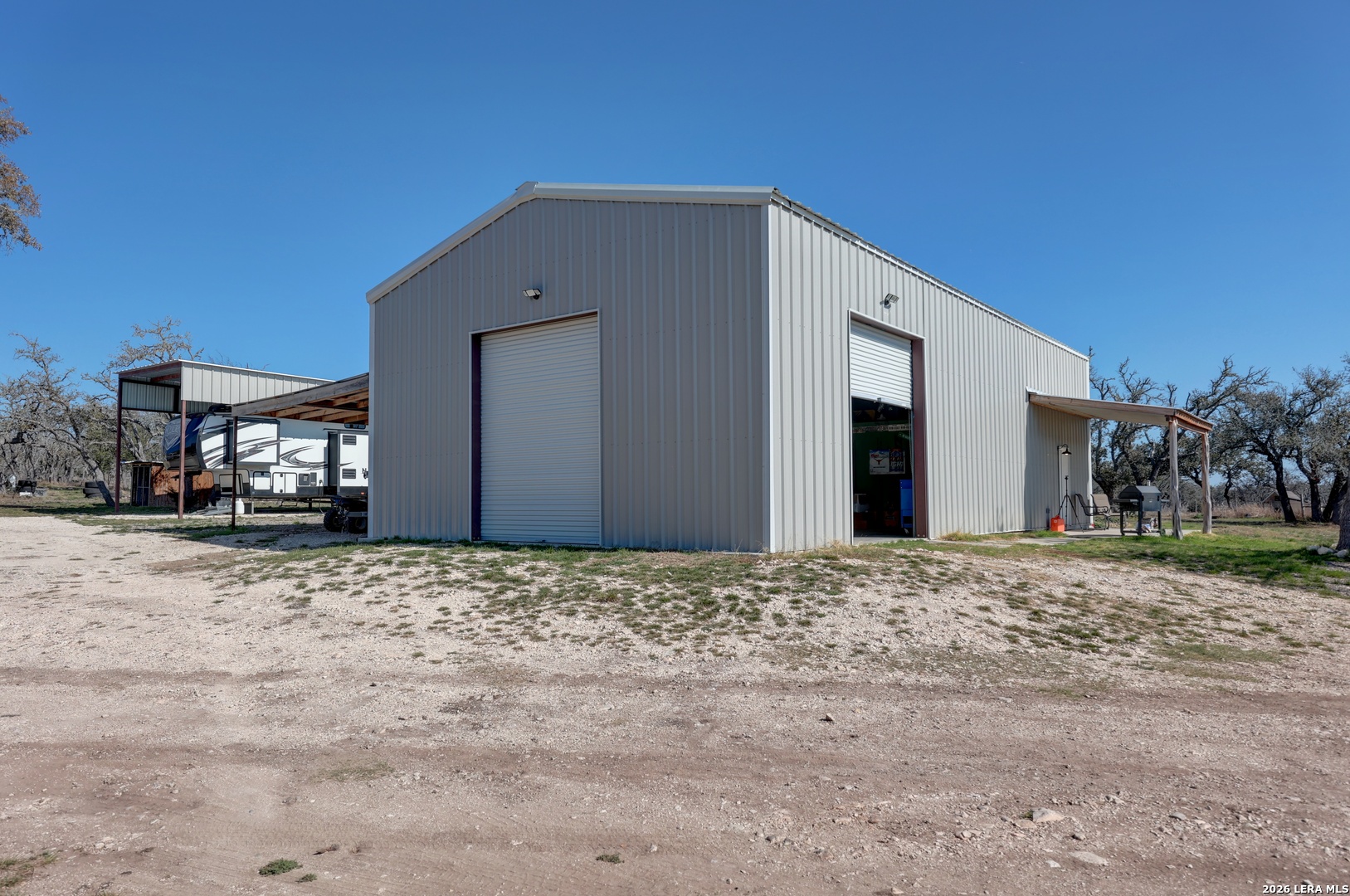 200 Mosel Road Harper, TX 78631 - Photo 4 of 41