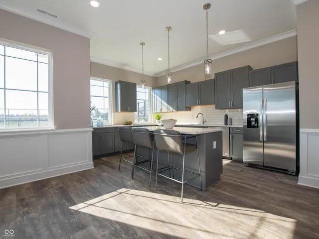 $424,900 | 9114 Steinbeck Lane, Indianapolis, IN 46239