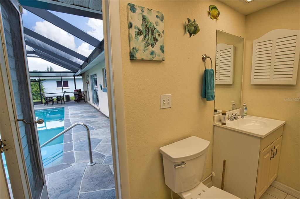12 Golfview Road Rotonda West, FL 33947 - Photo 40 of 71 Gallery Image 40