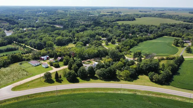 $599,900 | 58560 Kirkwood Road, Mankato, MN 56001