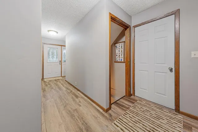 $599,900 | 58560 Kirkwood Road, Mankato, MN 56001